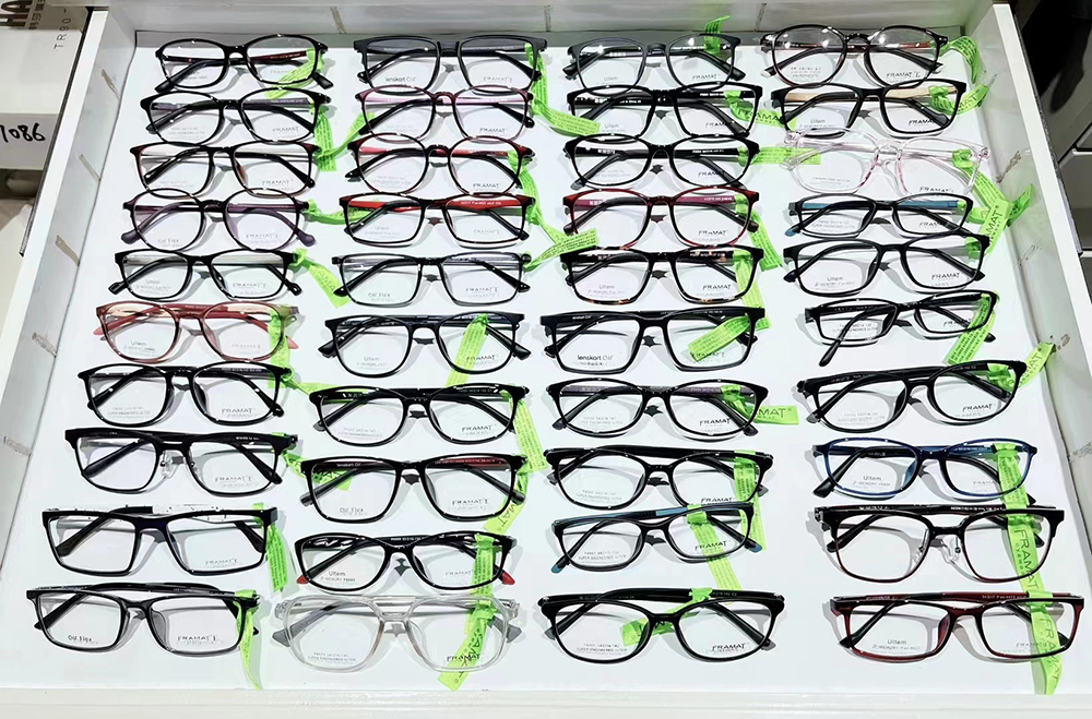 Eyeglasses Detail View 1