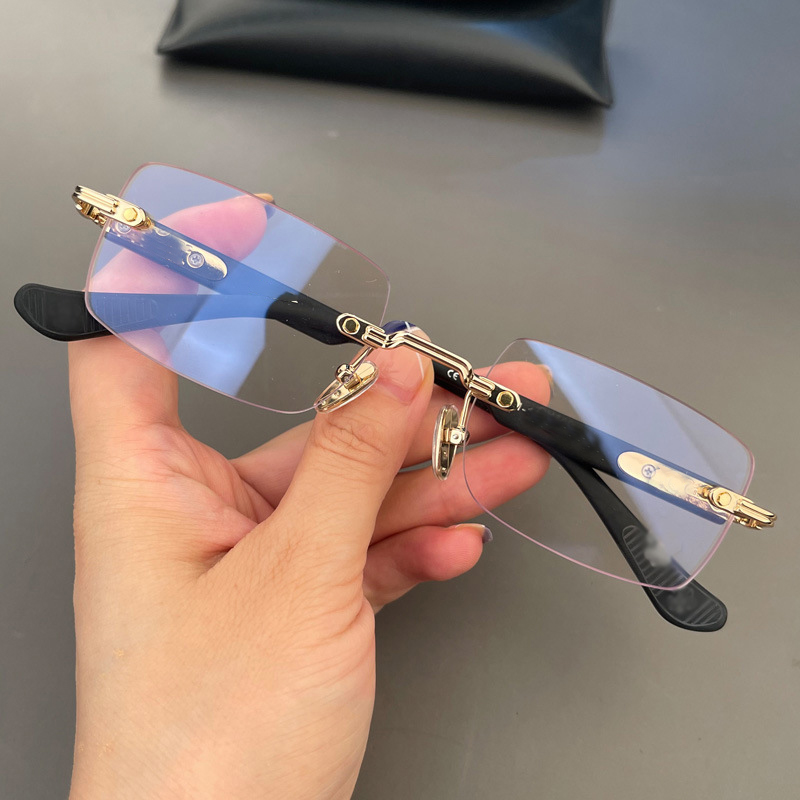Luxury Retro Rectangle Optical Glasses for Men Anti-Blue Light Eyeglass New Arrival Wholesale Metal Rimless Frame